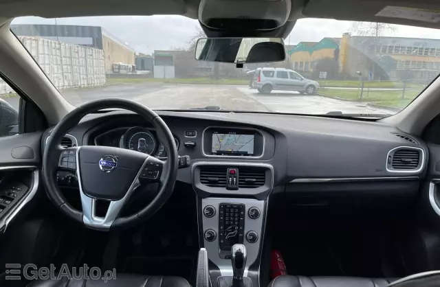 VOLVO V40 2.0 D3 (150 KM) MT