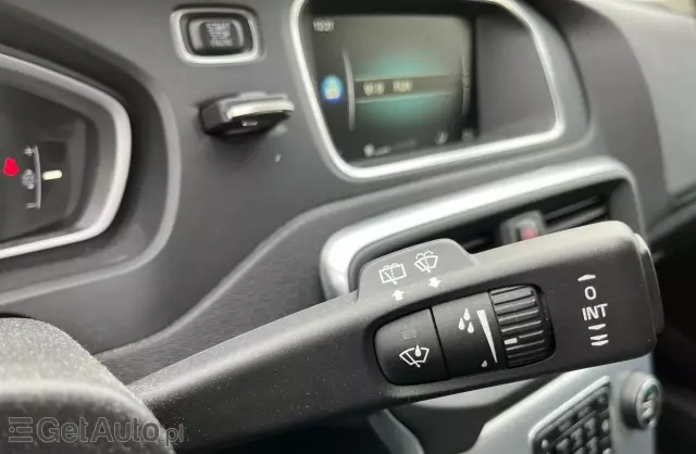 VOLVO V40 2.0 D3 (150 KM) MT