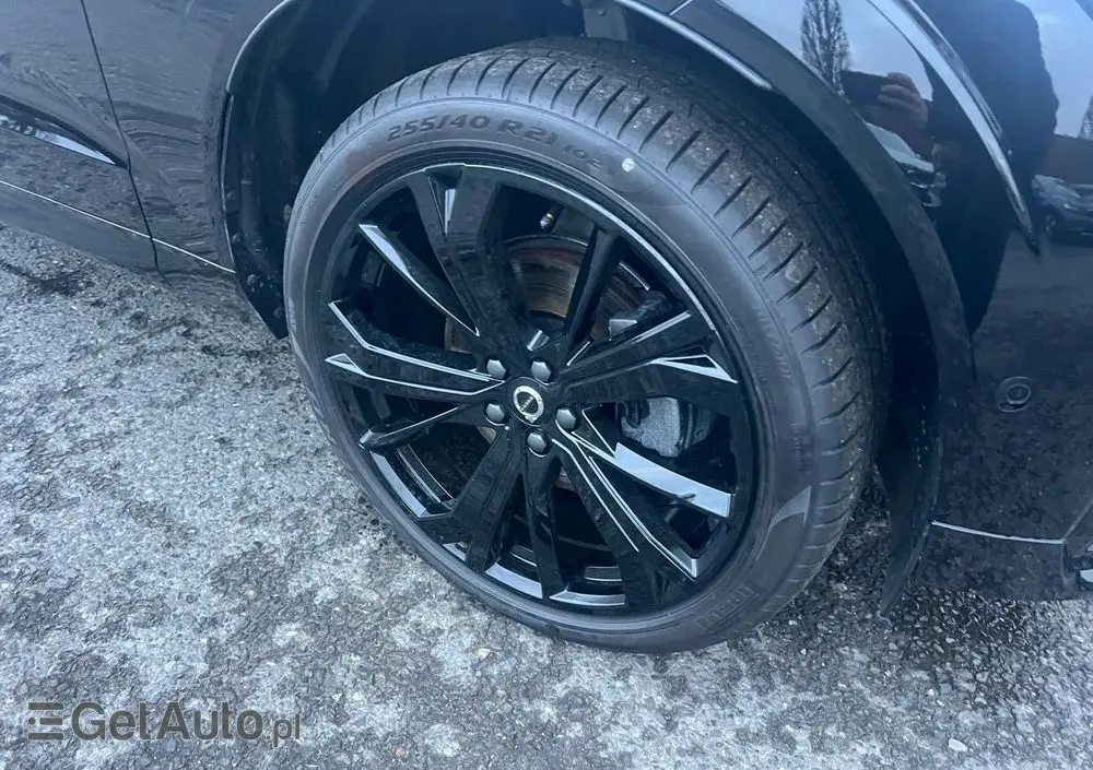 VOLVO XC 60 B5 B AWD Plus Black Edition