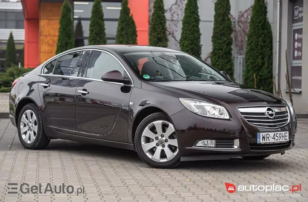 OPEL Insignia 