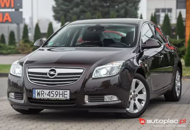 OPEL Insignia 