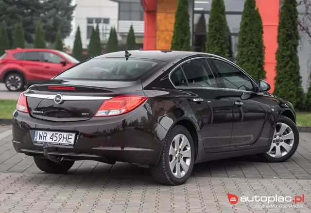 OPEL Insignia 