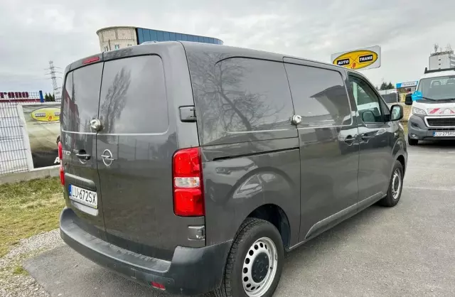 OPEL Vivaro 
