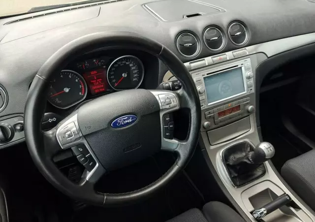 FORD S-Max 2.0 Titanium