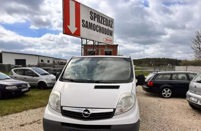 OPEL Vivaro 