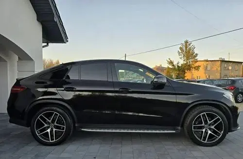 MERCEDES-BENZ GLE 