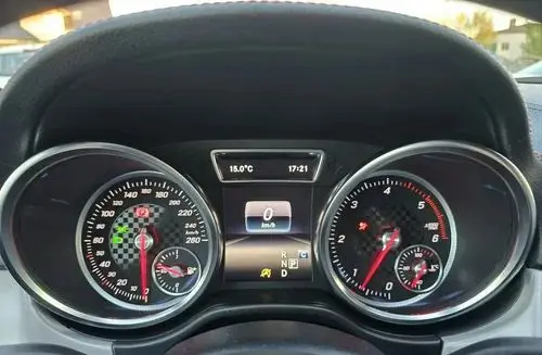 MERCEDES-BENZ GLE 