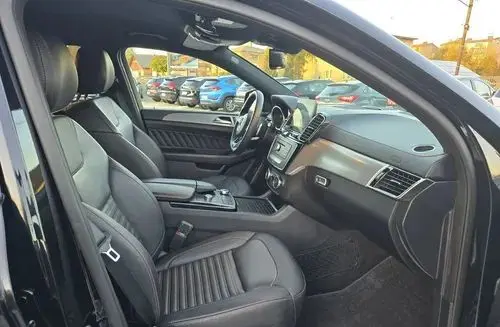 MERCEDES-BENZ GLE 
