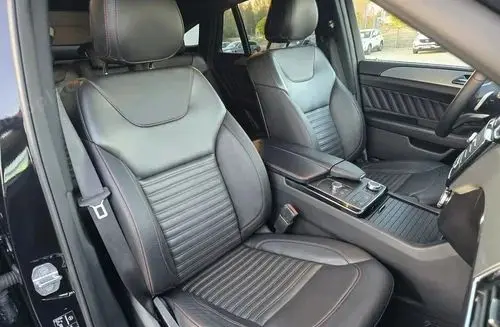 MERCEDES-BENZ GLE 