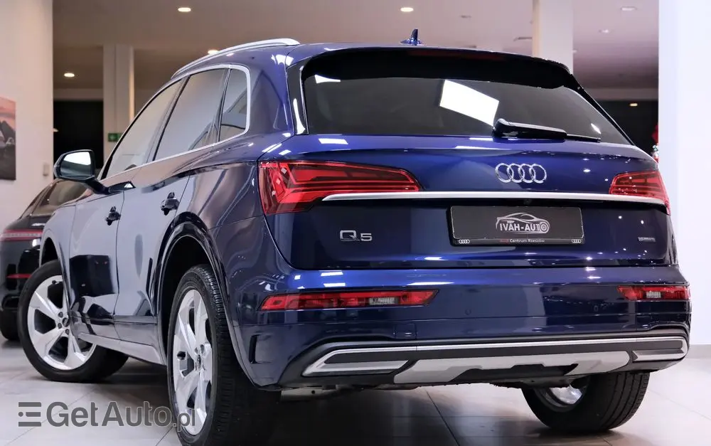 AUDI Q5 2.0 TFSI Quattro Design S tronic