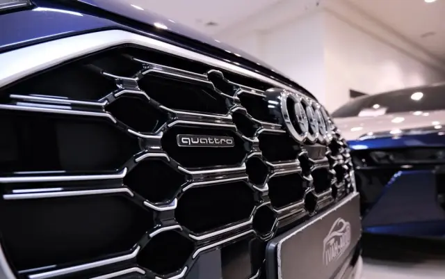 AUDI Q5 2.0 TFSI Quattro Design S tronic