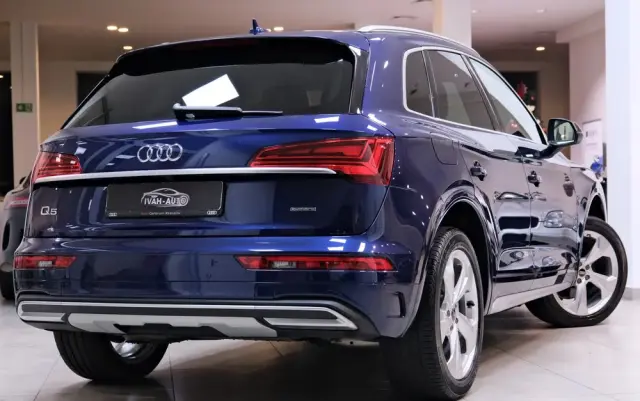 AUDI Q5 2.0 TFSI Quattro Design S tronic