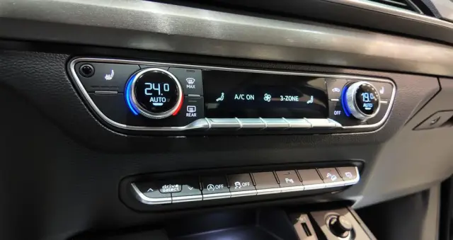 AUDI Q5 2.0 TFSI Quattro Design S tronic