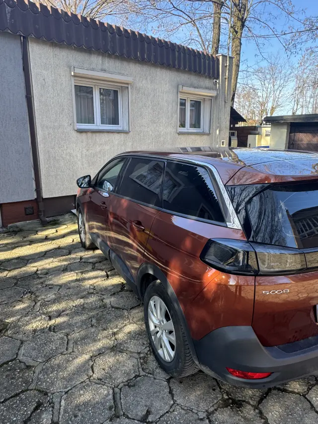 PEUGEOT 5008 Active Pack 130 S&S