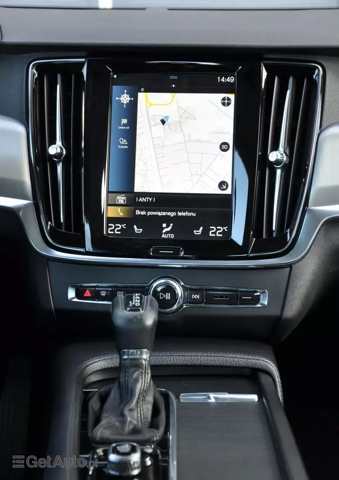 VOLVO S90 D4 Momentum