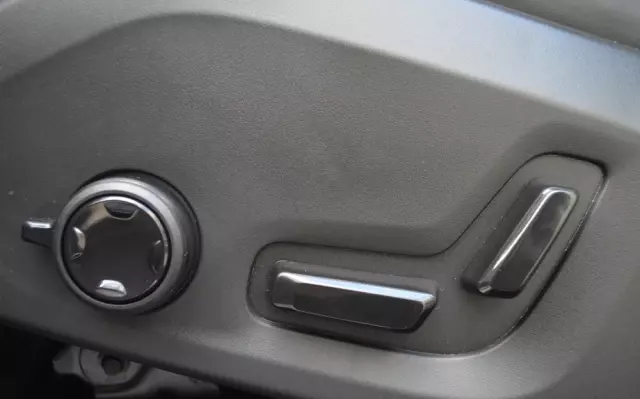 VOLVO S90 D4 Momentum