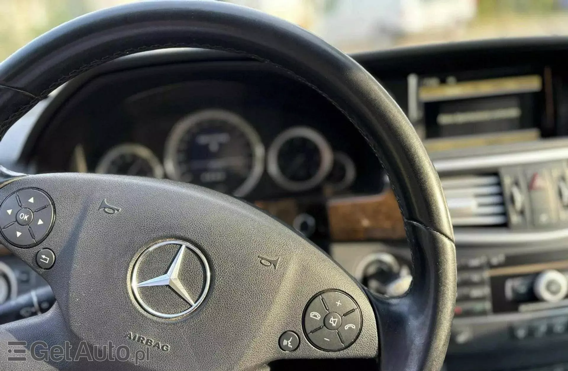 MERCEDES-BENZ Klasa E 