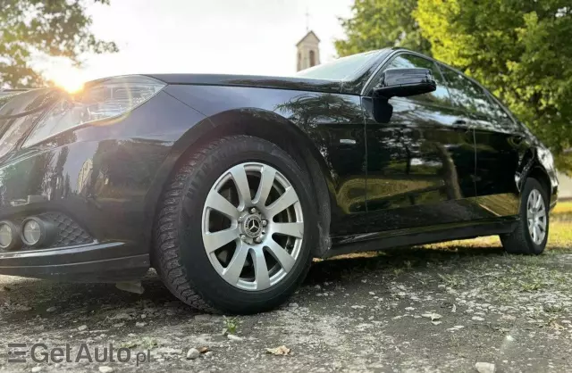 MERCEDES-BENZ Klasa E 