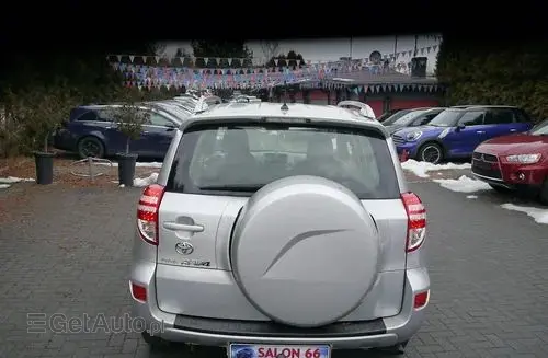 TOYOTA Rav 4 