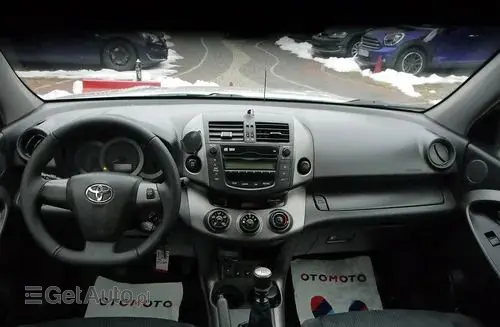 TOYOTA Rav 4 