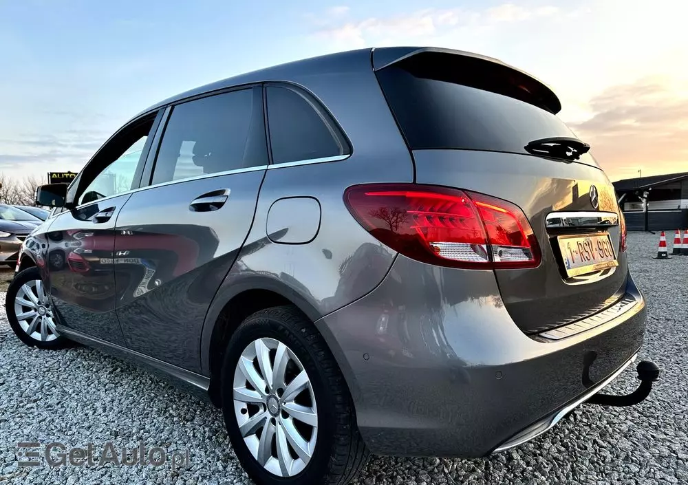 MERCEDES-BENZ Klasa B 180