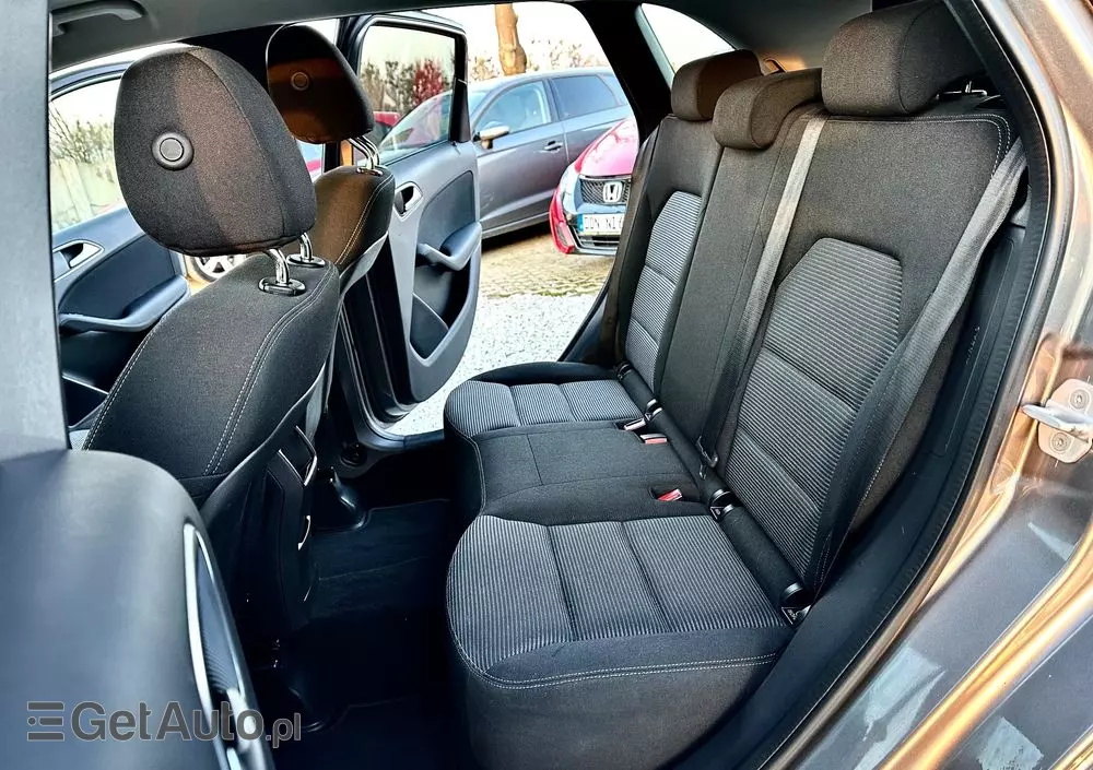 MERCEDES-BENZ Klasa B 180