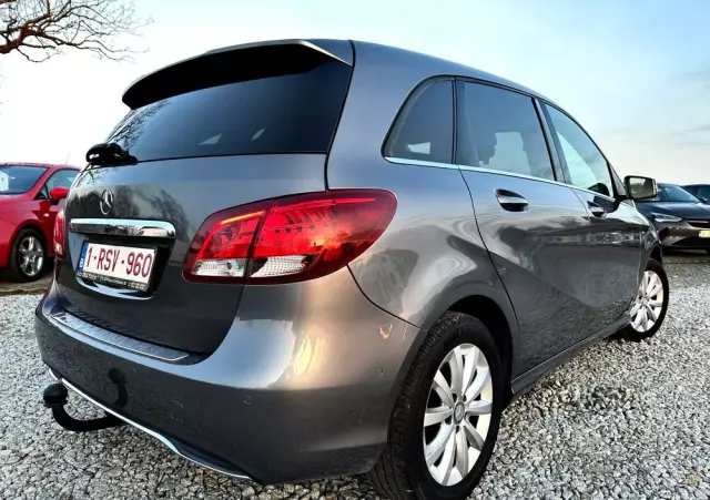 MERCEDES-BENZ Klasa B 180