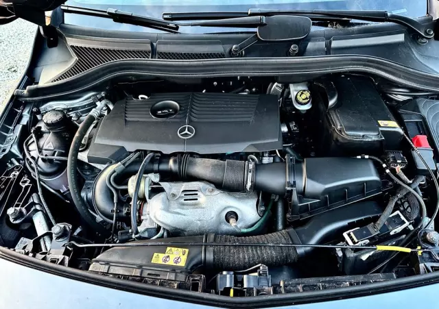 MERCEDES-BENZ Klasa B 180