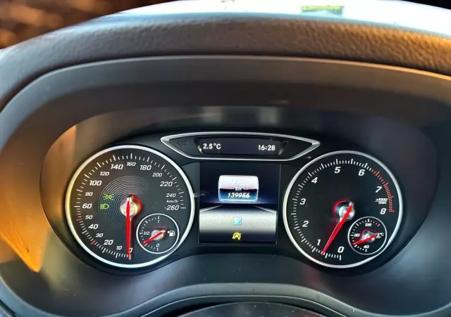 MERCEDES-BENZ Klasa B 180