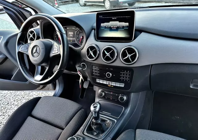 MERCEDES-BENZ Klasa B 180