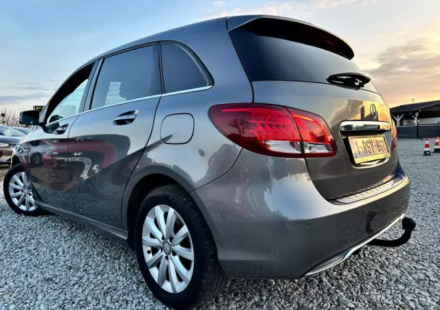 MERCEDES-BENZ Klasa B 180