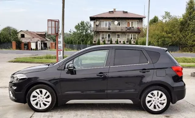 SUZUKI Sx4 S-cross 
