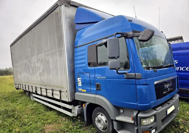 MAN TGL 8.250 