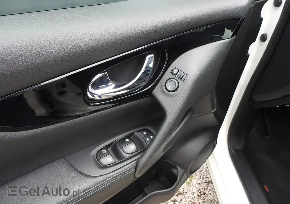 NISSAN Qashqai 1.5 dCi DCT N-TEC