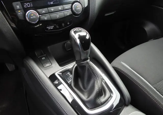 NISSAN Qashqai 1.5 dCi DCT N-TEC