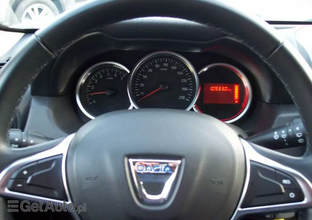 DACIA Duster 1.6 SCe Laureate S&S