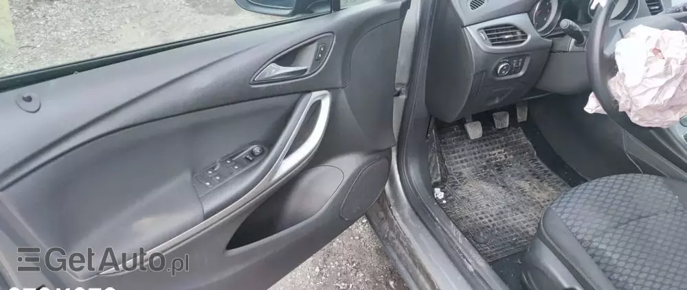 OPEL Astra V 1.4 T Dynamic S&S