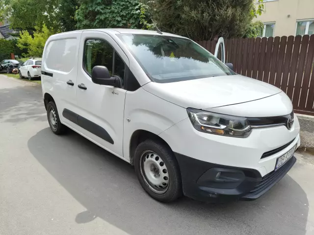 TOYOTA ProAce Compact Life