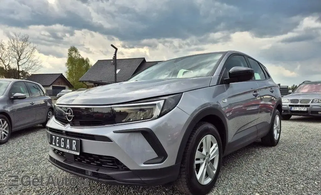 OPEL Grandland 
