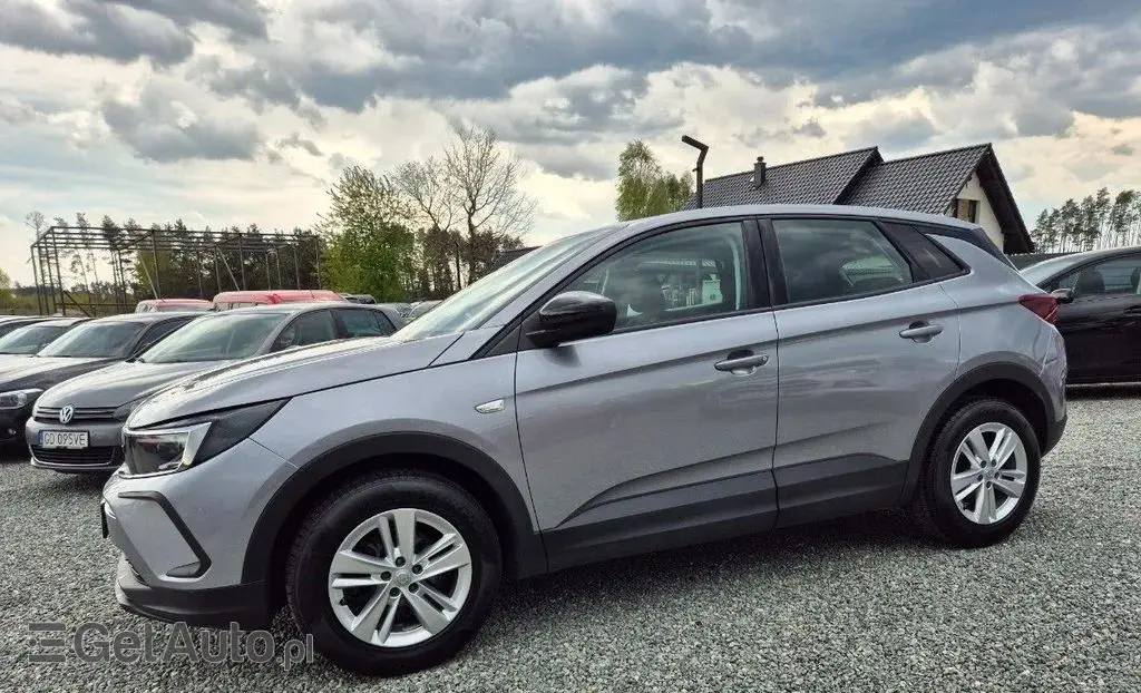 OPEL Grandland 