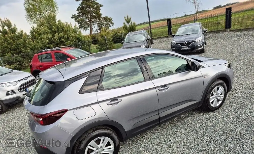 OPEL Grandland 