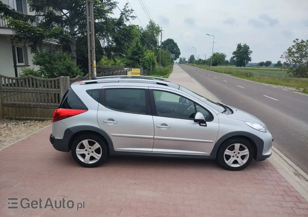 PEUGEOT 207 1.6 VTi Outdoor