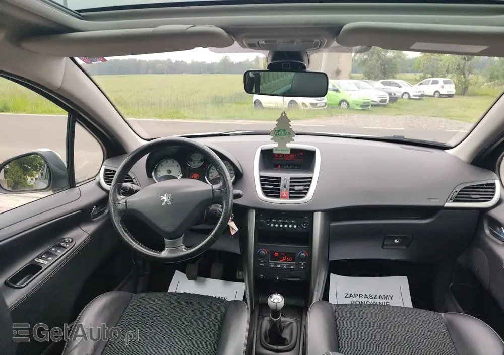 PEUGEOT 207 1.6 VTi Outdoor