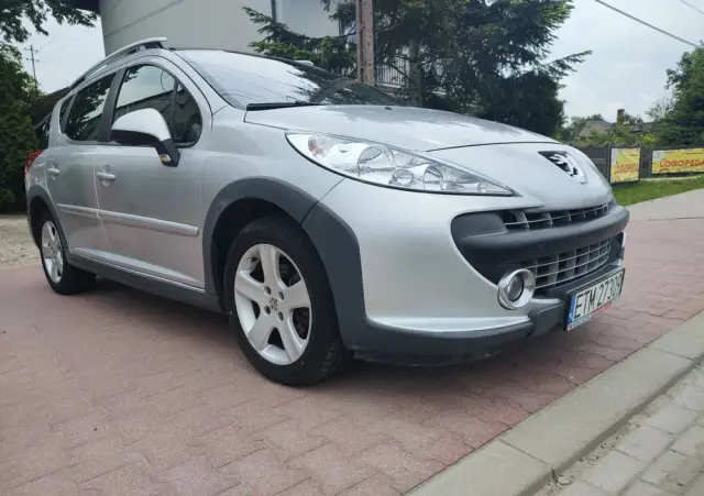 PEUGEOT 207 1.6 VTi Outdoor