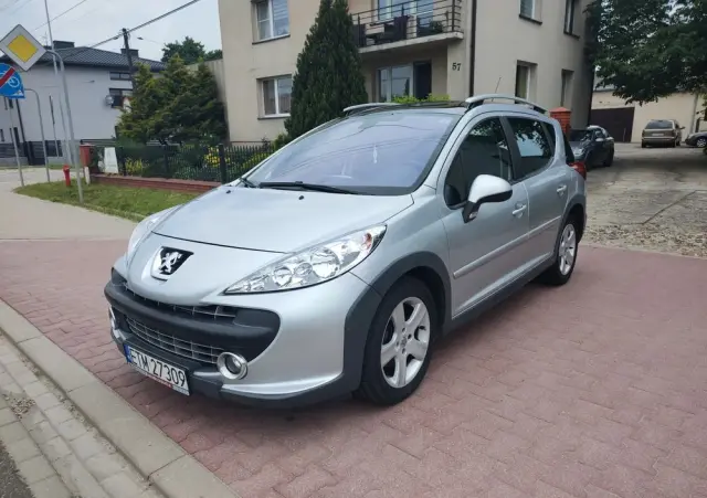 PEUGEOT 207 1.6 VTi Outdoor