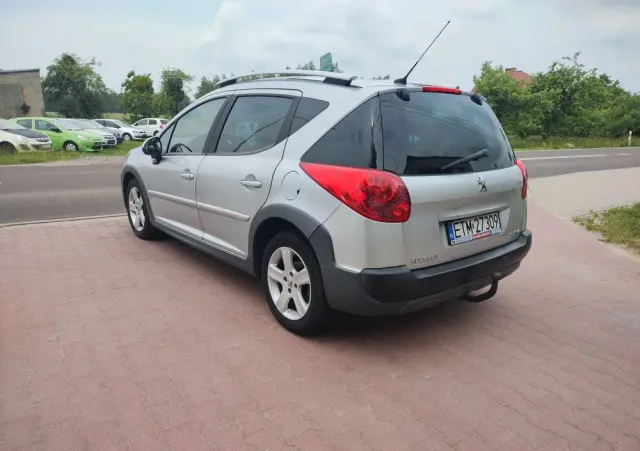 PEUGEOT 207 1.6 VTi Outdoor