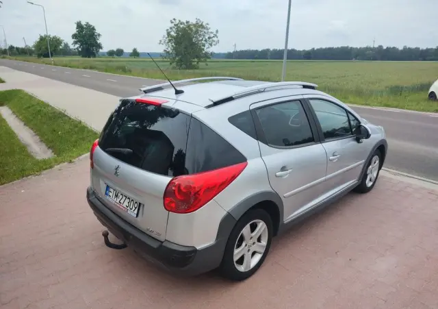PEUGEOT 207 1.6 VTi Outdoor