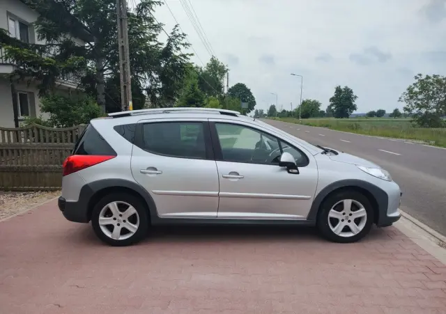 PEUGEOT 207 1.6 VTi Outdoor