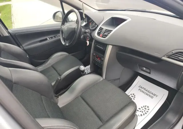 PEUGEOT 207 1.6 VTi Outdoor