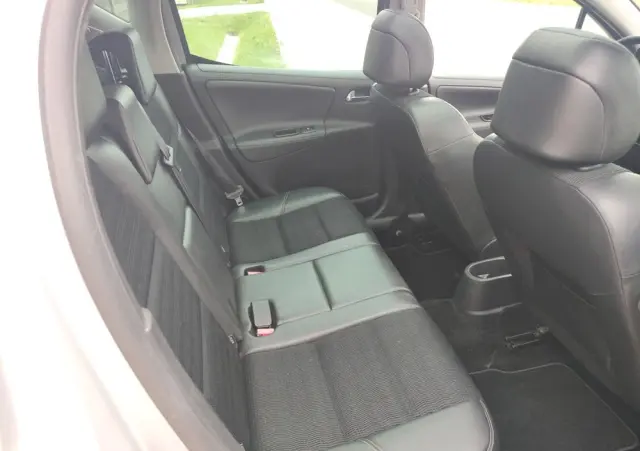 PEUGEOT 207 1.6 VTi Outdoor